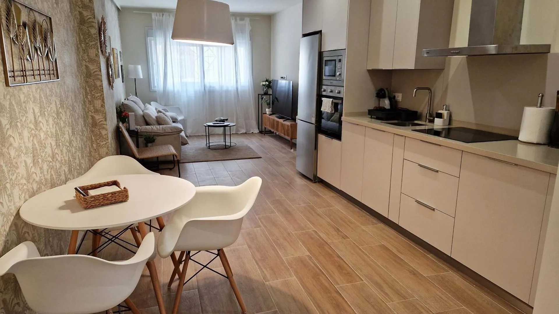 Virgen De Gracia Apartments مالقة 0*,  إسبانيا